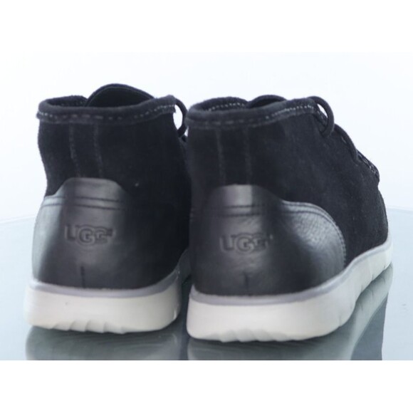 UGG Hendrickson $150 Men\'s Moc Toe Chukka Boots Size 13 Suede Black 1013862 EUC main image 2